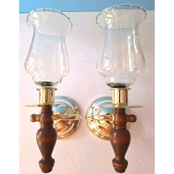 2 Home Interiors Colonial Wall Sconce Votive Candle Holders Brass n Wood U.S.A. - Picture 1 of 5
